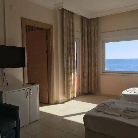 Aparthotel Lavina Okurcalar *